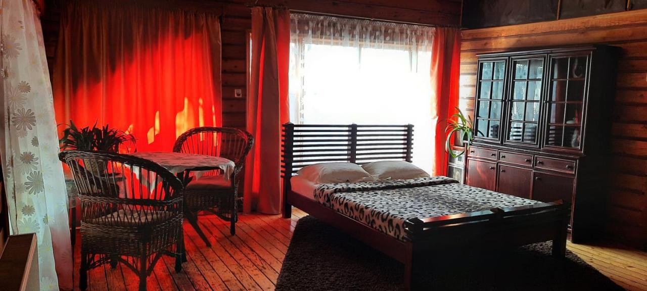 Kitech Guest House Odessa Exteriör bild